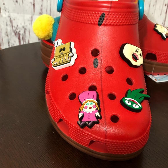 CROCS X SOUTH PARK CARTMAN classic clogs with 8 jibbitz charms size 10 Mens Nwt - Picture 12 of 16